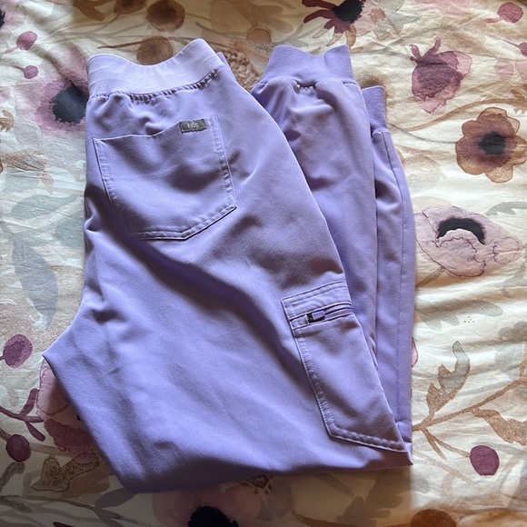 Lavender Dew Zamora™ High Waisted - Jogger Scrub Pants - Picture 5 of 7